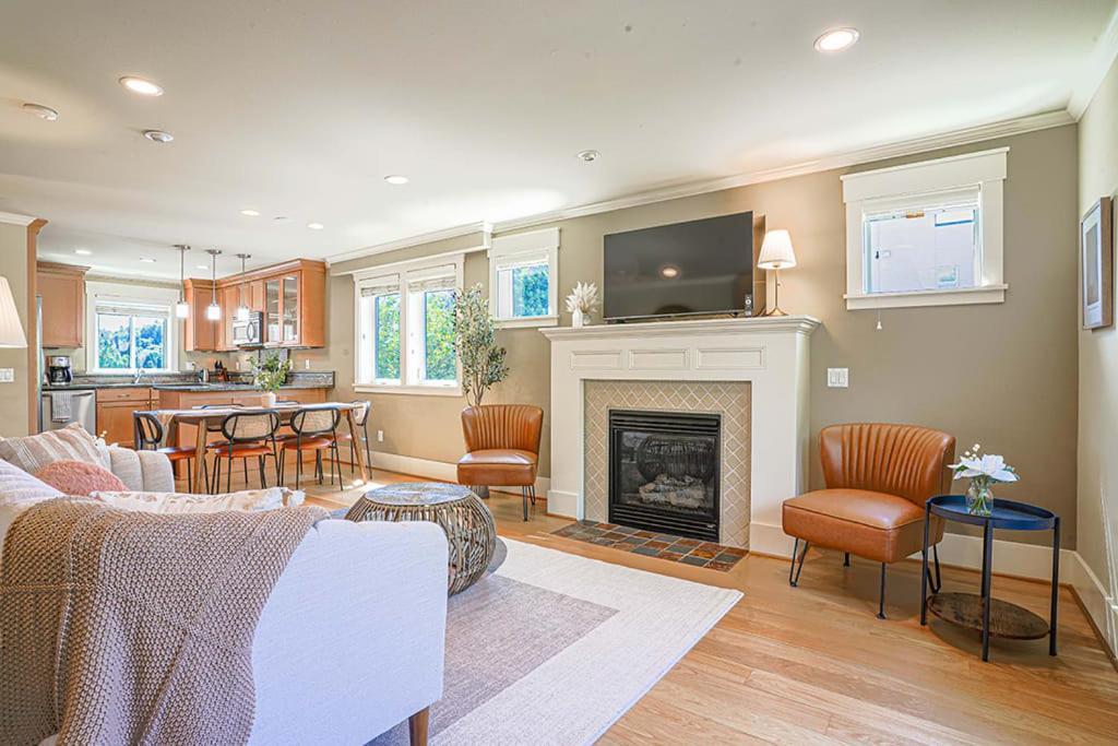 Exquisite Central Townhome With Spacious Loft And Gourmet Kitchen Seattle Dış mekan fotoğraf